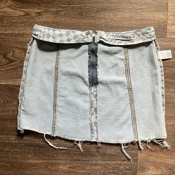 Tinsletown Fitted Mini Skirt Raw Hem (M) Junior Blue Graphics - Picture 12 of 13